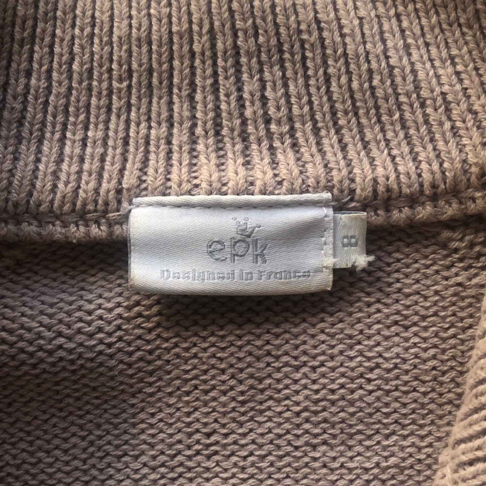 Sweater - Picture 2 of 3